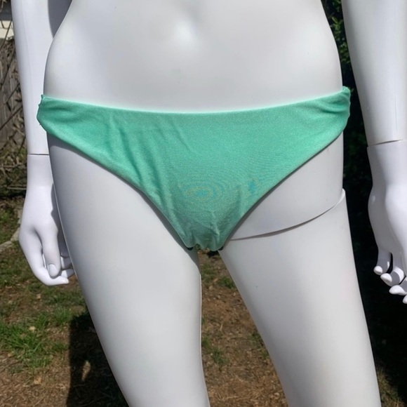 💋NWT Lovers + Friends Mint Green Wrapped Up Bikini Bottom - Picture 2 of 15